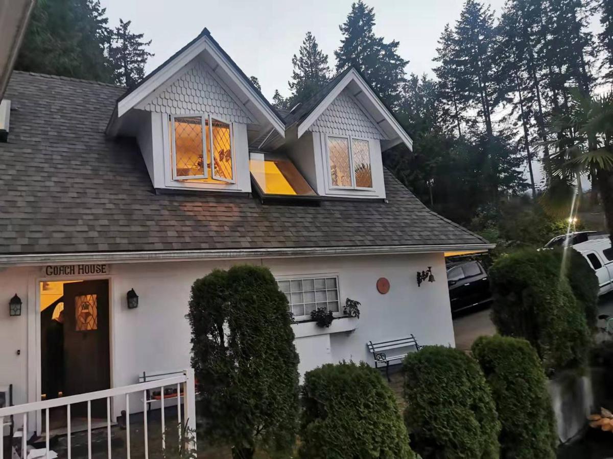 Walkon Waterfront Castle Cove Inn Chemainus Eksteriør bilde